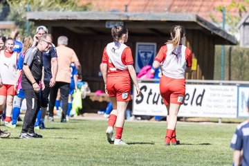 Bild 405 - F TSV Zarpen - Holstein Kiel II : Ergebnis: 2:6